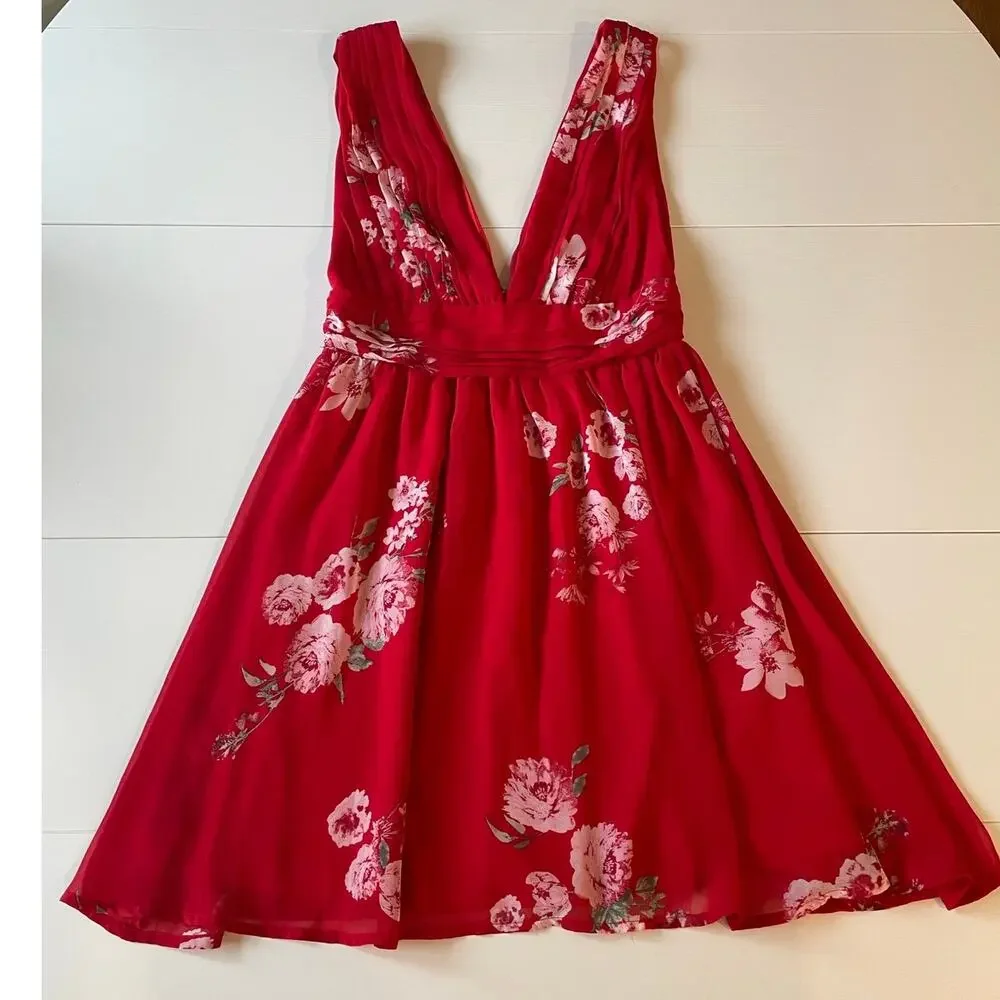 Lulus Milana Red Floral Mini Dress Sz S Ruched Plunge Neckline Flirty Party - Picture 11 of 16